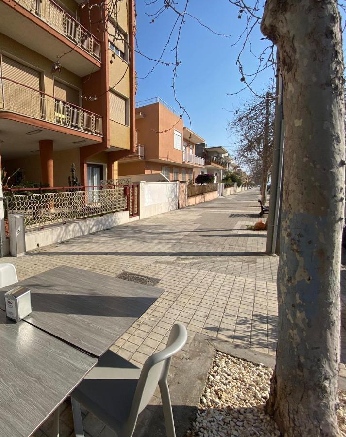 Sun Holiday Avola Exterior photo